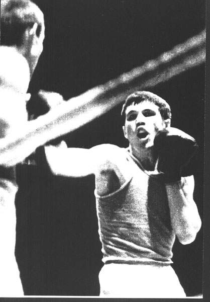 Советский спортсмен-боксер Валериан Соколов