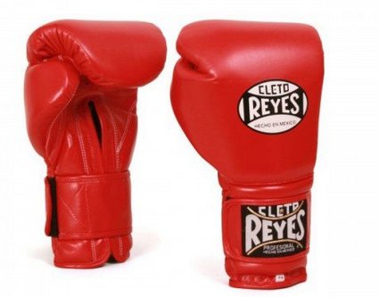 Боксерские перчатки Reyes